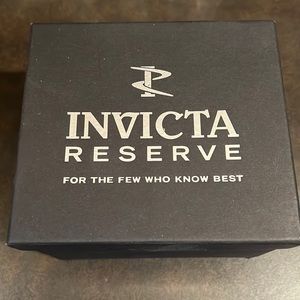 Invicta reserve watch with mother of pearl barely worn payed 1195